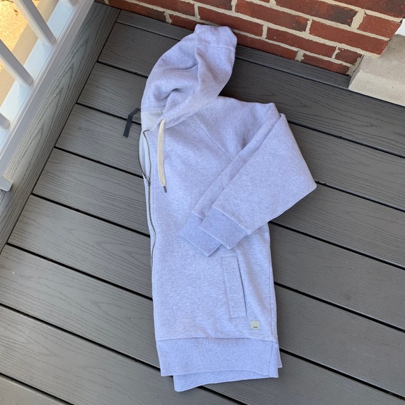 Vuori Restore Oversize Organic Cotton Blend Zip Hoodie - Picture 13 of 14